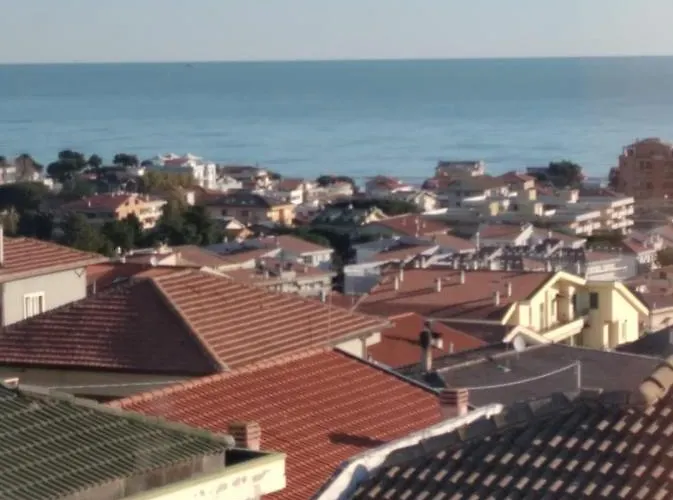 Alojamento de Acomodação e Pequeno-almoço Art